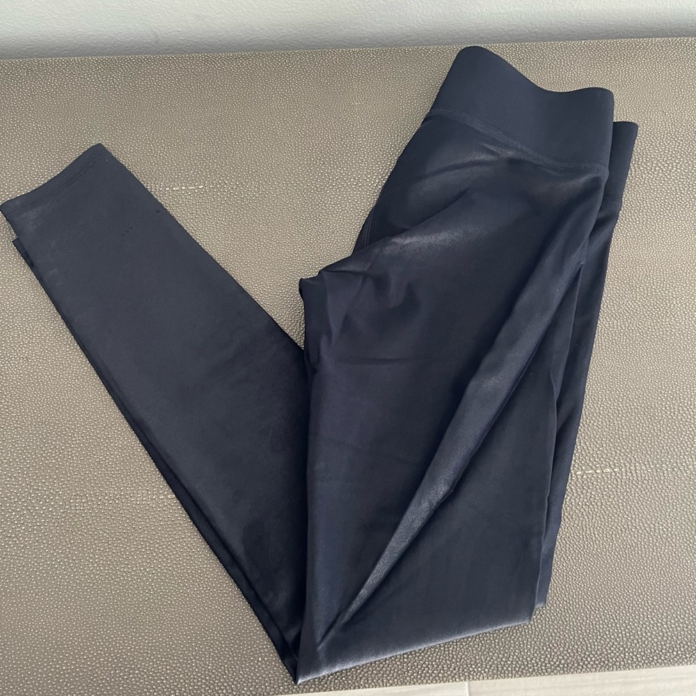 Carbon38 Shiny Leggings